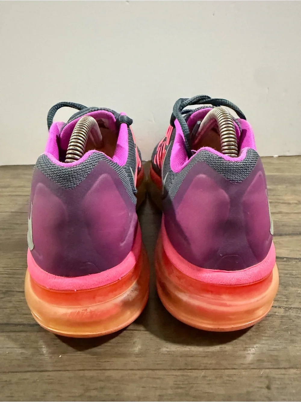 Nike Air Max 2015 GS Youth 5Y / Women’s 6.5 Gray Pink Orange 705458-001